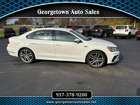 Used 2018 Volkswagen Passat 2.0T S image 1