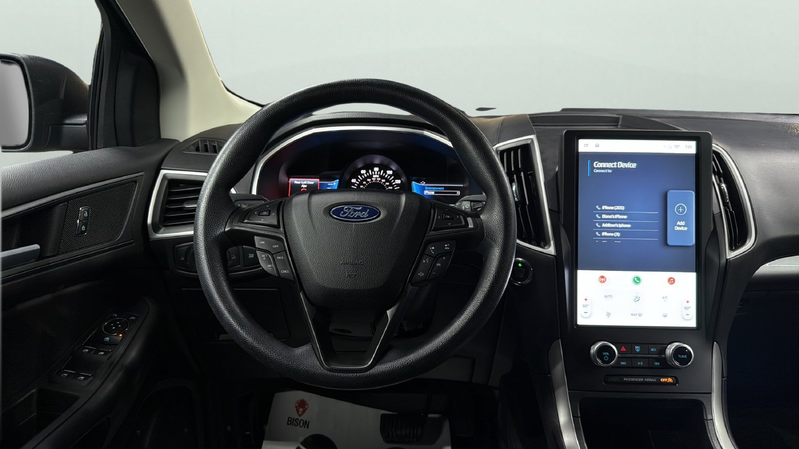 Used 2021 Ford Edge SE FWD image 12