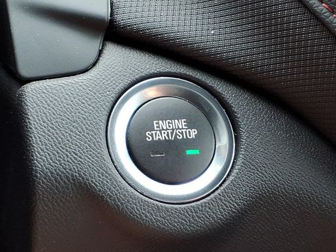 Used 2024 Chevrolet Equinox RS w/ LPO, Floor Liner Package FWD image 25