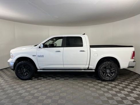 Used 2017 RAM 1500 Laramie w/ Convenience Group image 4
