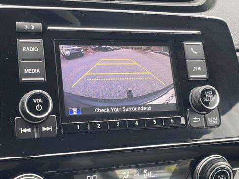 Used 2017 Honda CR-V LX image 28