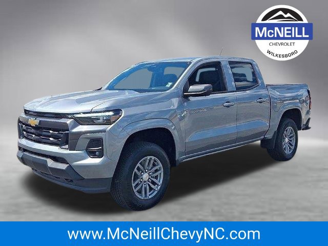 New 2026 Chevrolet Colorado LT w/ LT Convenience Package AWD/4WD image 2