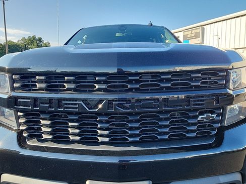 Used 2022 Chevrolet Silverado 1500 Custom w/ Rally Edition AWD/4WD image 11