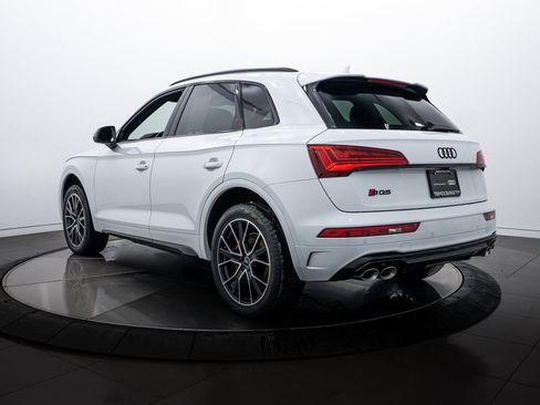 Certified 2025 Audi SQ5 Premium Plus w/ Premium Plus Package image 5