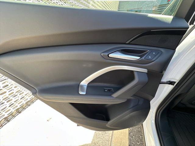 Used 2025 Audi Q5 Premium w/ Convenience Package AWD/4WD image 13