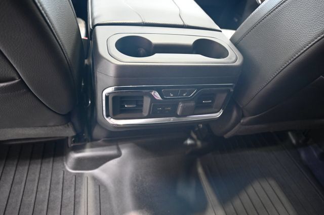 Used 2023 GMC Sierra 2500 Denali AWD/4WD image 31