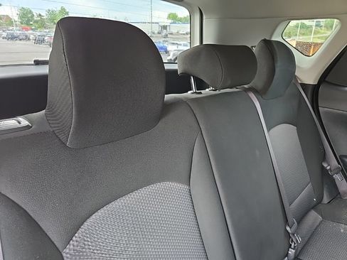 Certified 2023 Kia Soul LX FWD image 33