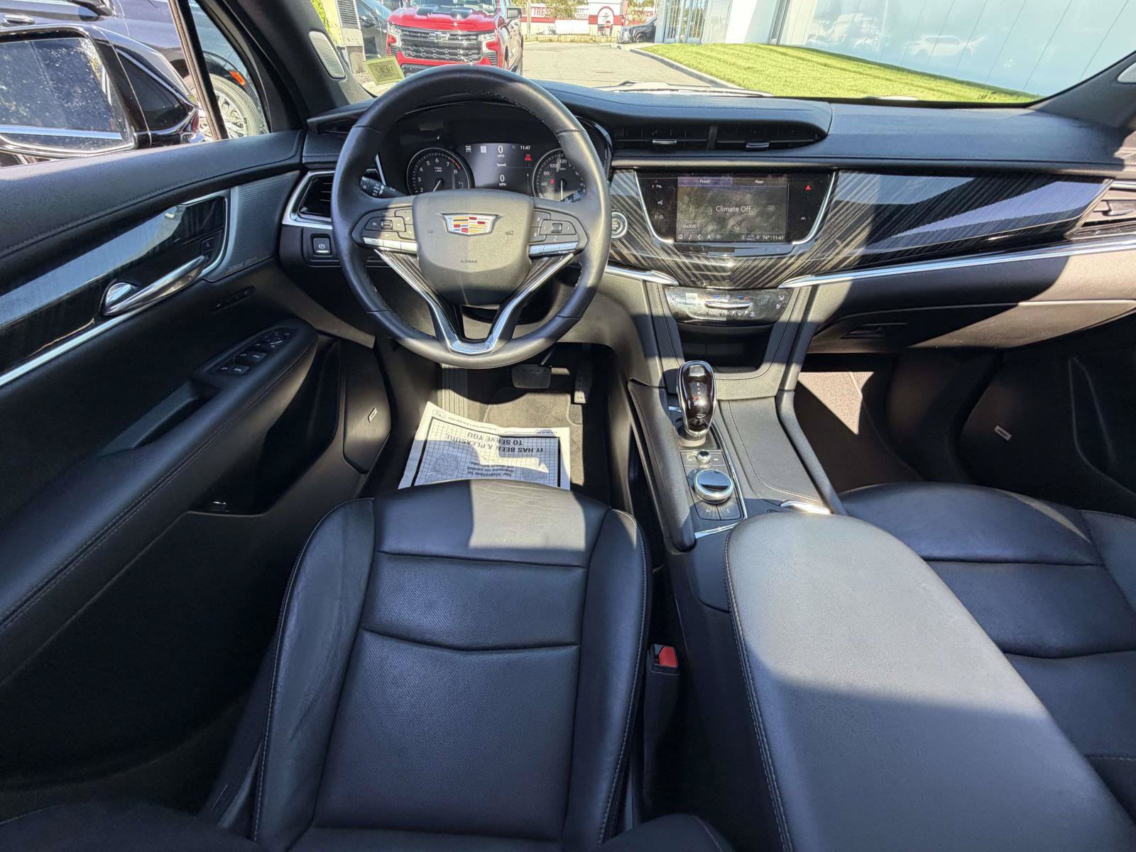 Certified 2024 Cadillac XT6 Premium Luxury w/ Technology Package AWD/4WD image 15