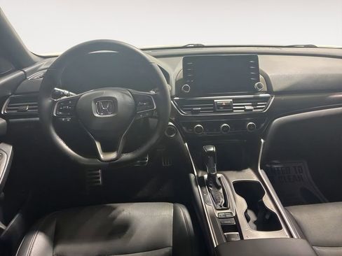 Used 2022 Honda Accord Sport image 11