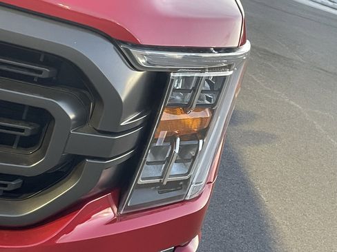 Used 2022 Ford F150 XLT w/ Equipment Group 302A High image 10