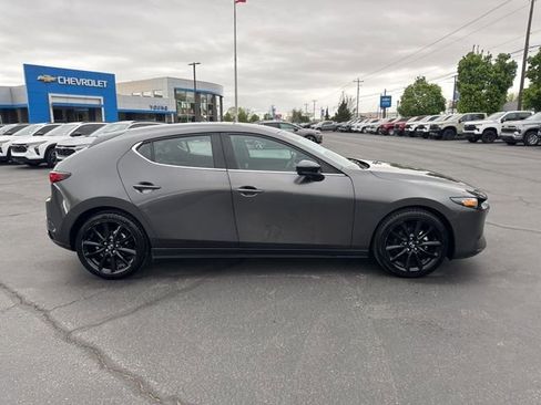 Used 2024 MAZDA MAZDA3 s FWD image 8