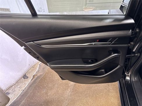 Used 2025 MAZDA MAZDA3 s image 22
