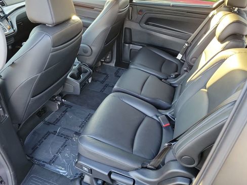 Used 2024 Honda Odyssey Touring image 24