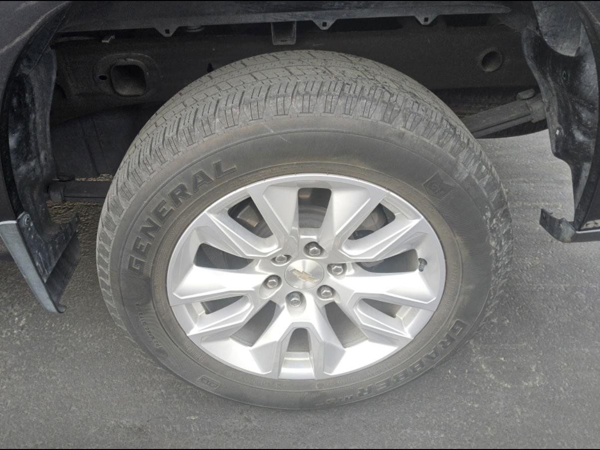 Used 2022 Chevrolet Silverado 1500 Custom RWD image 17