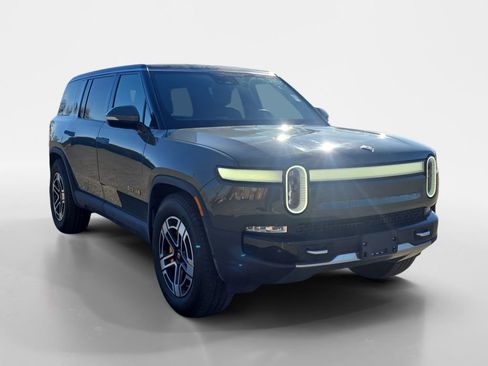 Used 2022 Rivian R1S Launch Edition image 8