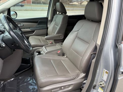 Used 2017 Honda Odyssey EX-L image 25