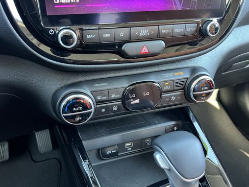 Certified 2024 Kia Soul EX w/ Option Group 015 image 28