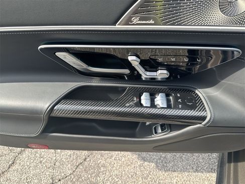 Used 2022 Mercedes-Benz SL 63 AMG 4MATIC image 14