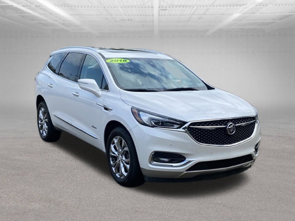 Used 2018 Buick Enclave Avenir w/ Avenir Technology Package AWD/4WD image 8