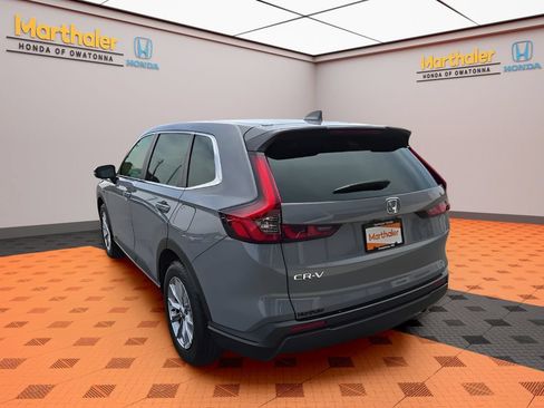 Used 2023 Honda CR-V EX image 3