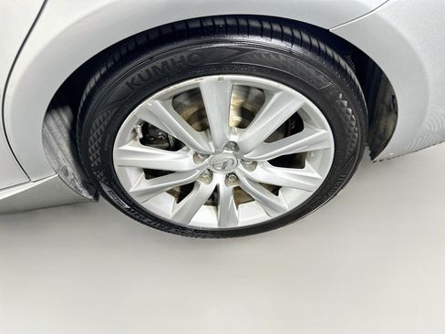 Used 2016 Lexus IS 300 AWD image 11