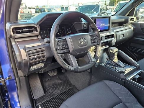 Used 2025 Toyota Tacoma SR5 image 15