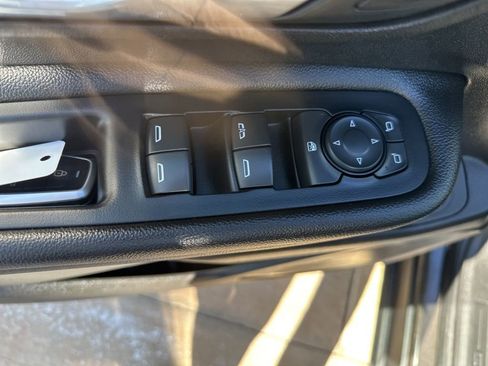 Used 2020 GMC Terrain SLT image 7