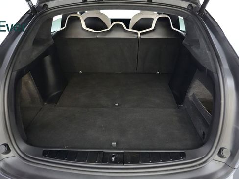 Used 2023 Tesla Model X AWD/4WD image 8