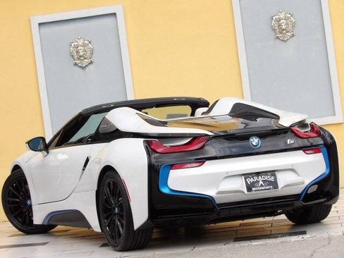 Used 2019 BMW i8 Roadster AWD/4WD image 11