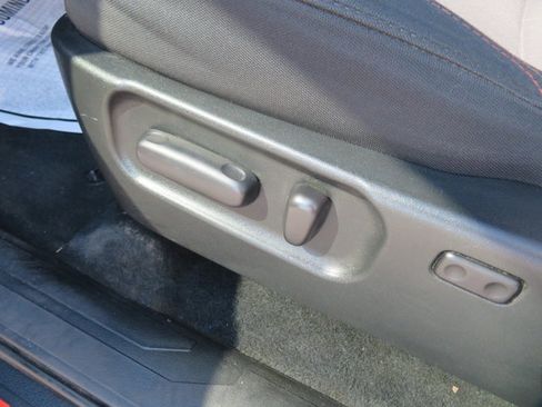 Used 2020 Toyota Tacoma TRD Sport image 13