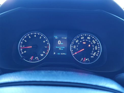 Used 2020 Toyota RAV4 LE image 44