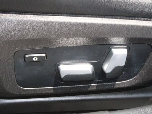 Used 2020 BMW 330i Sedan RWD image 36