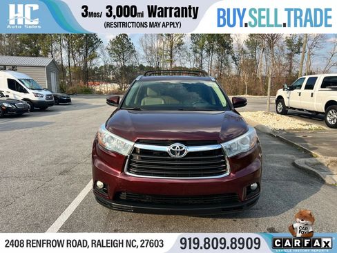 Used 2016 Toyota Highlander XLE image 8