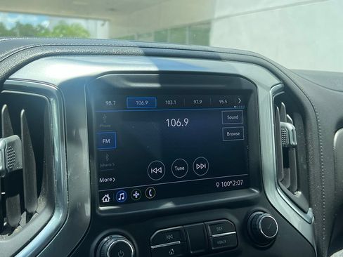 Used 2020 Chevrolet Silverado 1500 LT RWD image 15