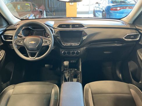 Used 2023 Chevrolet TrailBlazer LT w/ Convenience Package image 23