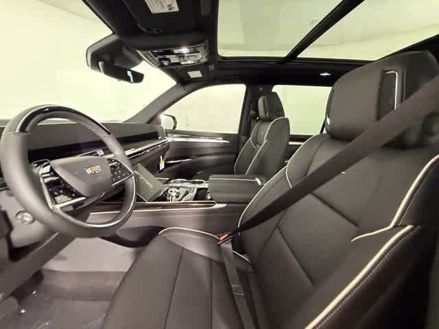 New 2026 Cadillac Escalade Luxury w/ Touring Package AWD/4WD image 11