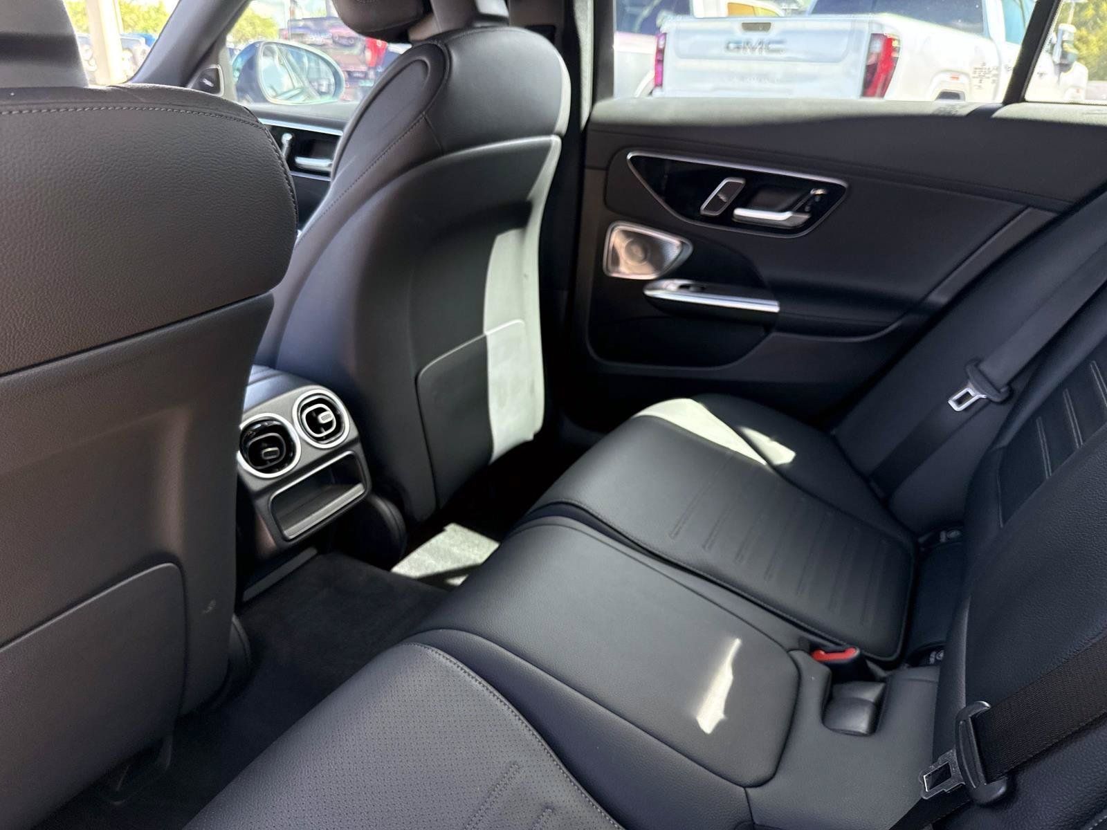 Used 2024 Mercedes-Benz C 300 4MATIC Sedan image 14