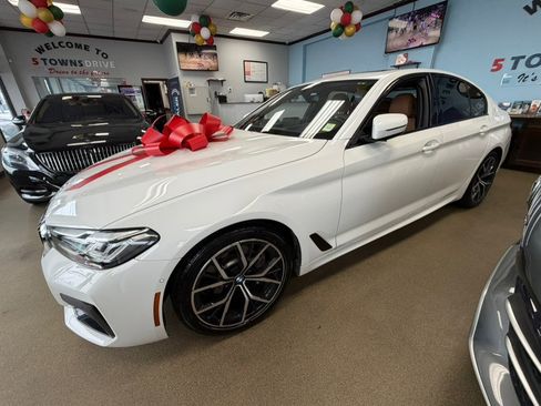 Used 2021 BMW 530i xDrive image 9