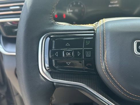 Used 2024 Jeep Grand Wagoneer Series III w/ Quick Order Packagew 28T image 26