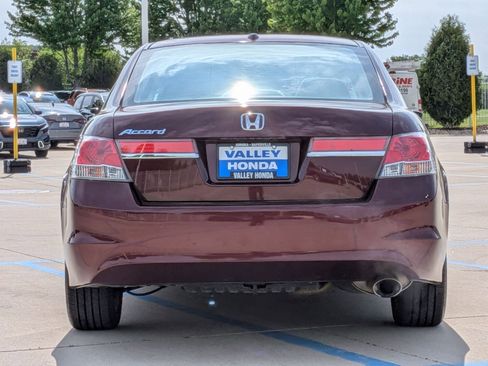 Used 2011 Honda Accord EX-L image 7