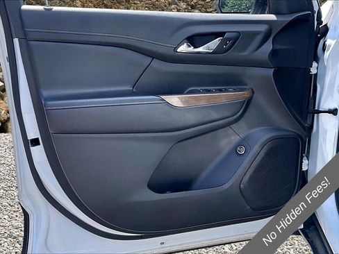 Used 2019 GMC Acadia SLE AWD/4WD image 19