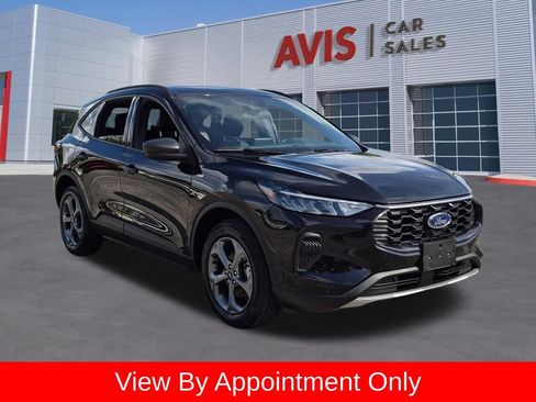 Used 2025 Ford Escape ST-Line AWD/4WD image 3