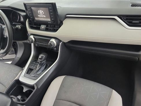 Certified 2021 Toyota RAV4 XLE image 46