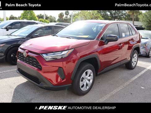Used 2025 Toyota RAV4 LE image 1