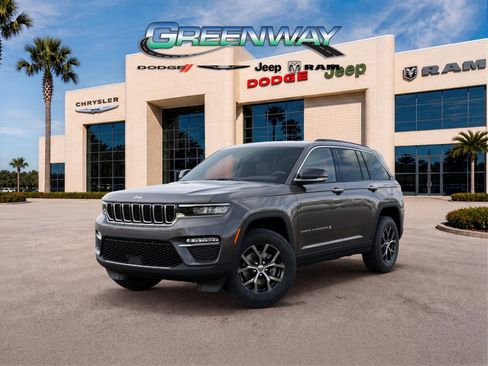 New 2025 Jeep Grand Cherokee Limited RWD image 1