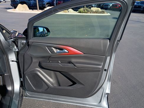 New 2026 Chevrolet Equinox EV RS image 23