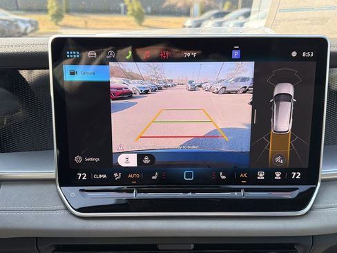 New 2026 Volkswagen Tiguan SE R-Line FWD image 30