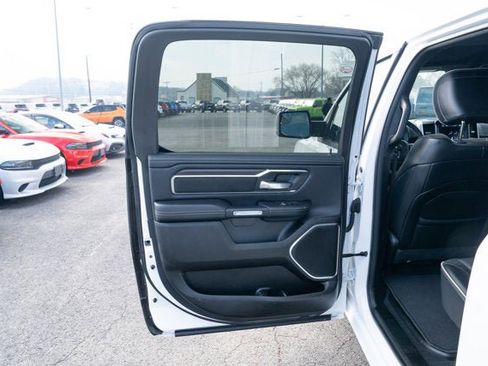 Used 2025 RAM 1500 Laramie AWD/4WD image 11