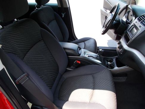 Used 2013 Dodge Journey American Value Package w/ Flexible Seating Group image 39