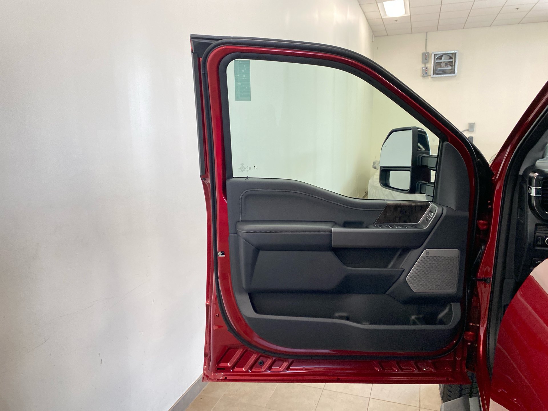 New 2026 Ford F350 Lariat w/ Black Appearance Package AWD/4WD image 15